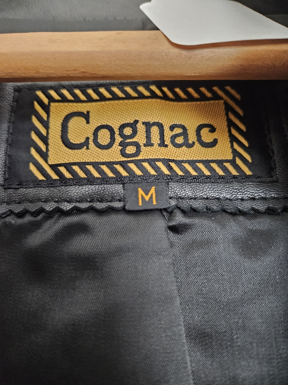 Vintage Classic Black Leather Double-Breasted Coat - Cognac Brand - Picture 8 of 9